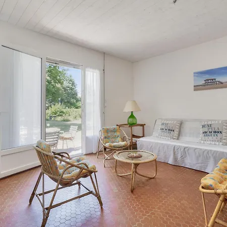 بيت للعطل A Moins De 2km De La Plage, Maison Pour 6 *