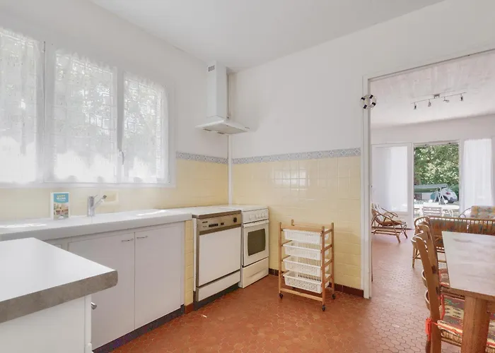 A Moins De 2km De La Plage, Maison Pour 6 別荘 *